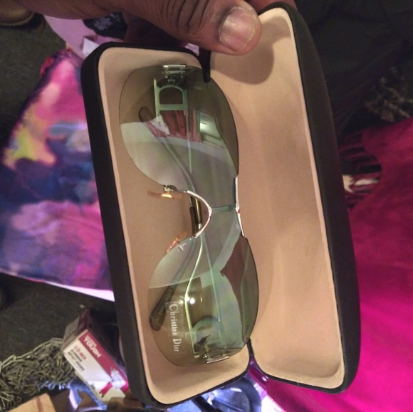 Christian dior shades - Picture 6 of 7